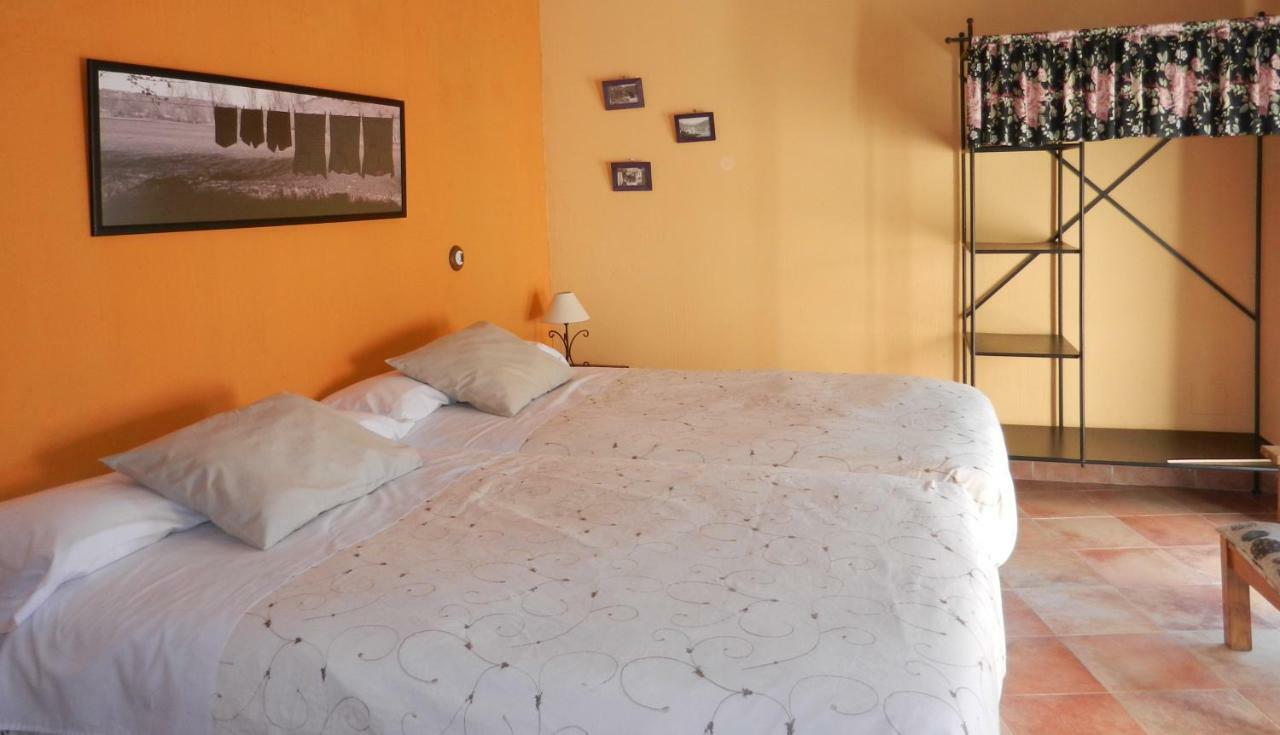 Casa Rebollares I Guest House Piedralaves Exterior photo